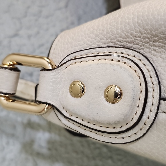 Coach Ivory Leather "Edie" - Picture 5 of 14